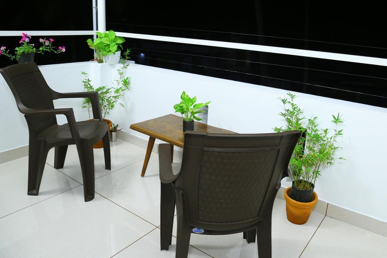 Bethesda Inn Kochi Екстериор снимка