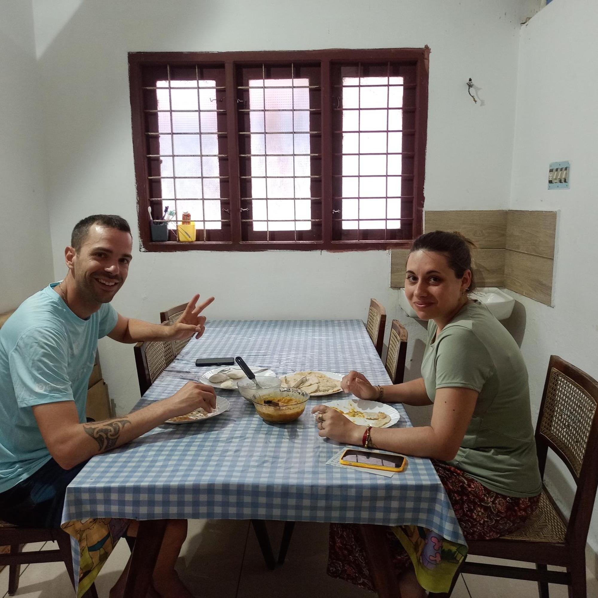 Bethesda Inn Kochi Екстериор снимка