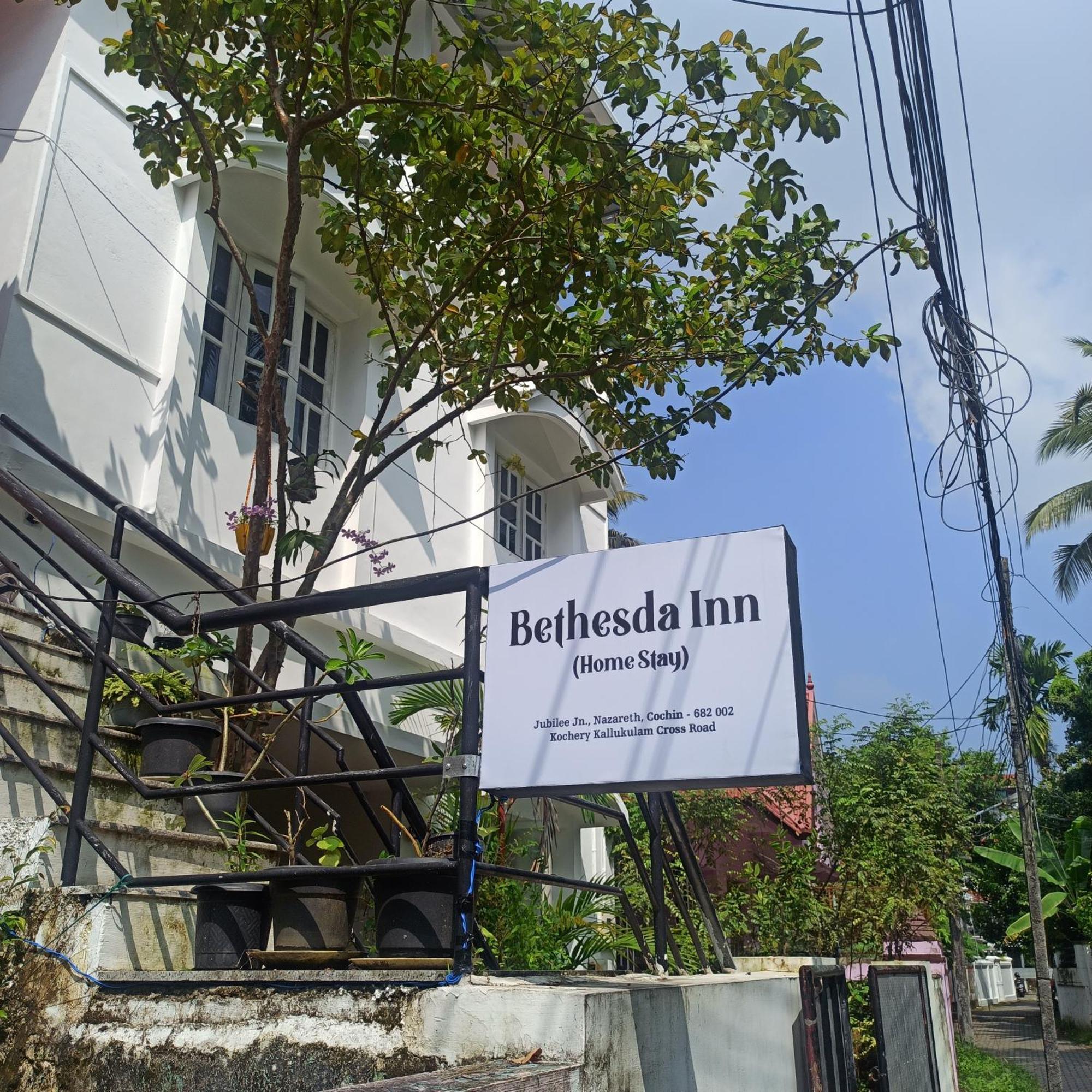 Bethesda Inn Kochi Екстериор снимка