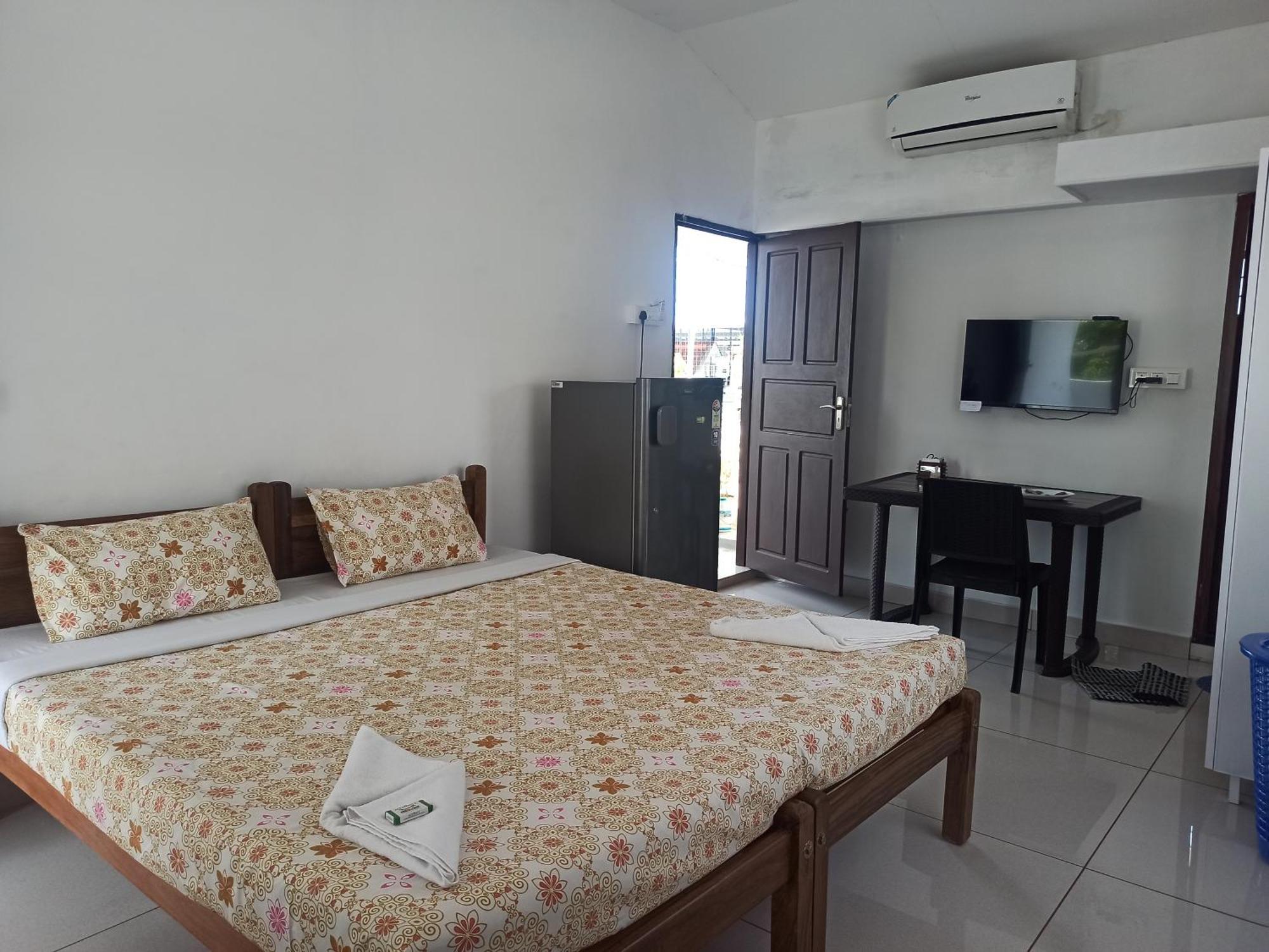 Bethesda Inn Kochi Екстериор снимка