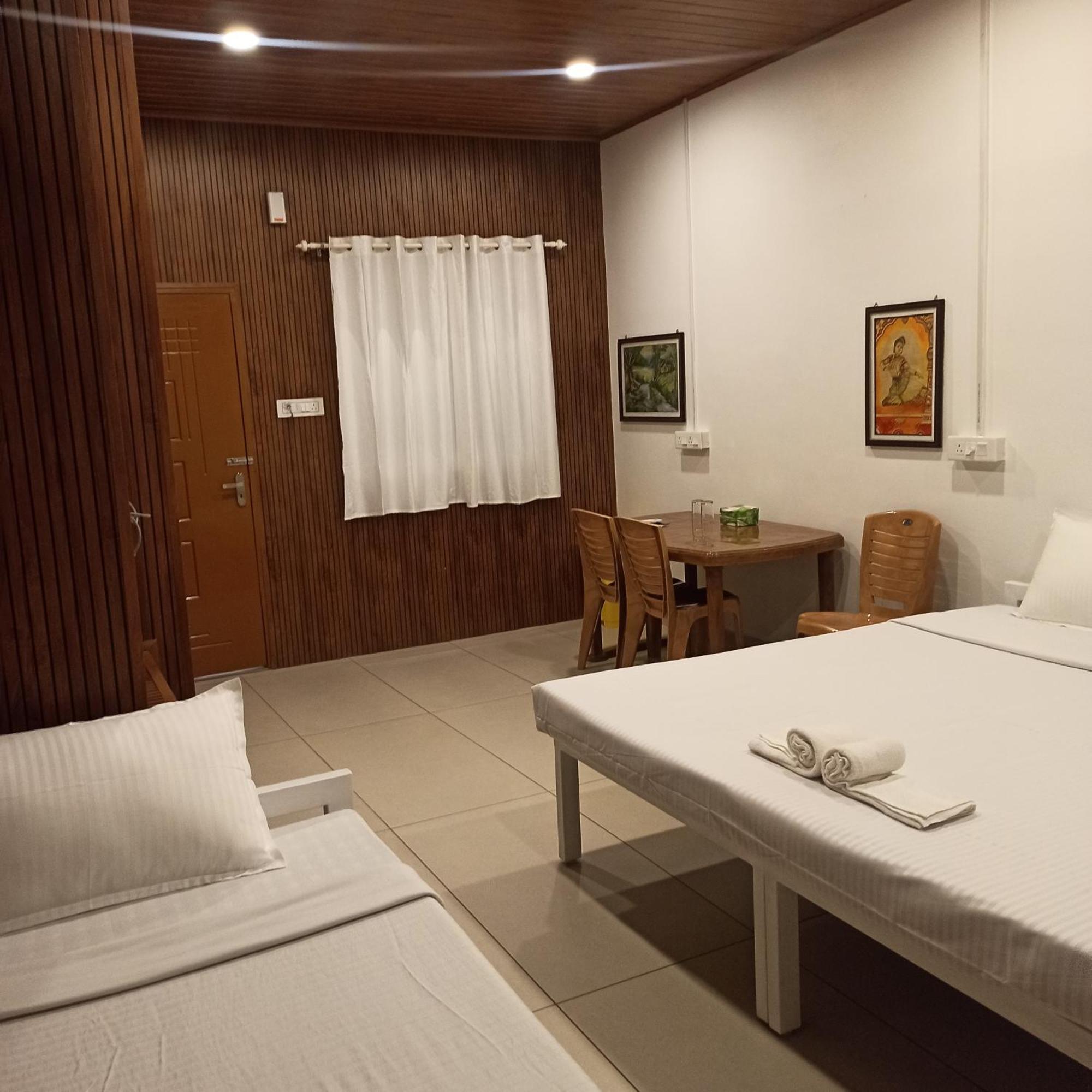 Bethesda Inn Kochi Екстериор снимка